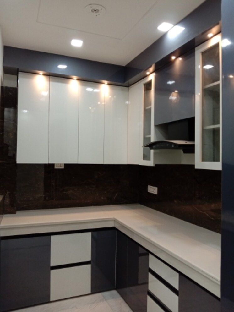 Kitchen, dwarka mor 4 Bedroom 1080 Sq.Ft. Builder Floor In Dwarka Mor Delhi 8136918