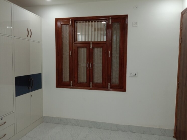 Room, dwarka mor 4 Bedroom 1080 Sq.Ft. Builder Floor In Dwarka Mor Delhi 8136918