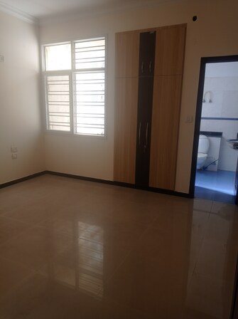 4 BHK Apartment For Rent in Vaibhav Khand Ghaziabad  8136942