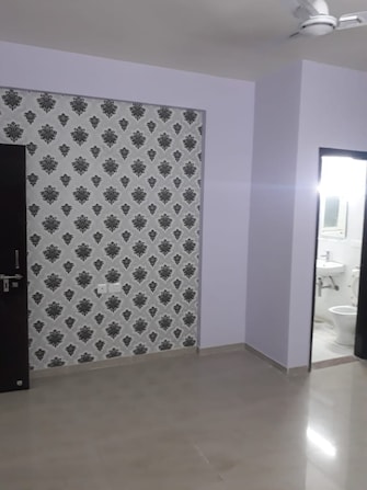 3 BHK Apartment For Rent in Omaxe New Heights Sector 78 Faridabad  8136935