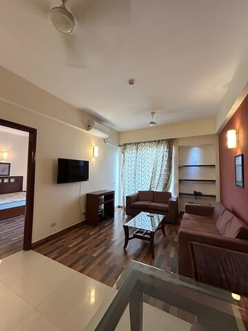 Living Room in 1 BHK Builder Floor at Ansal Sushant Lok I, Sector 43 – for Rent