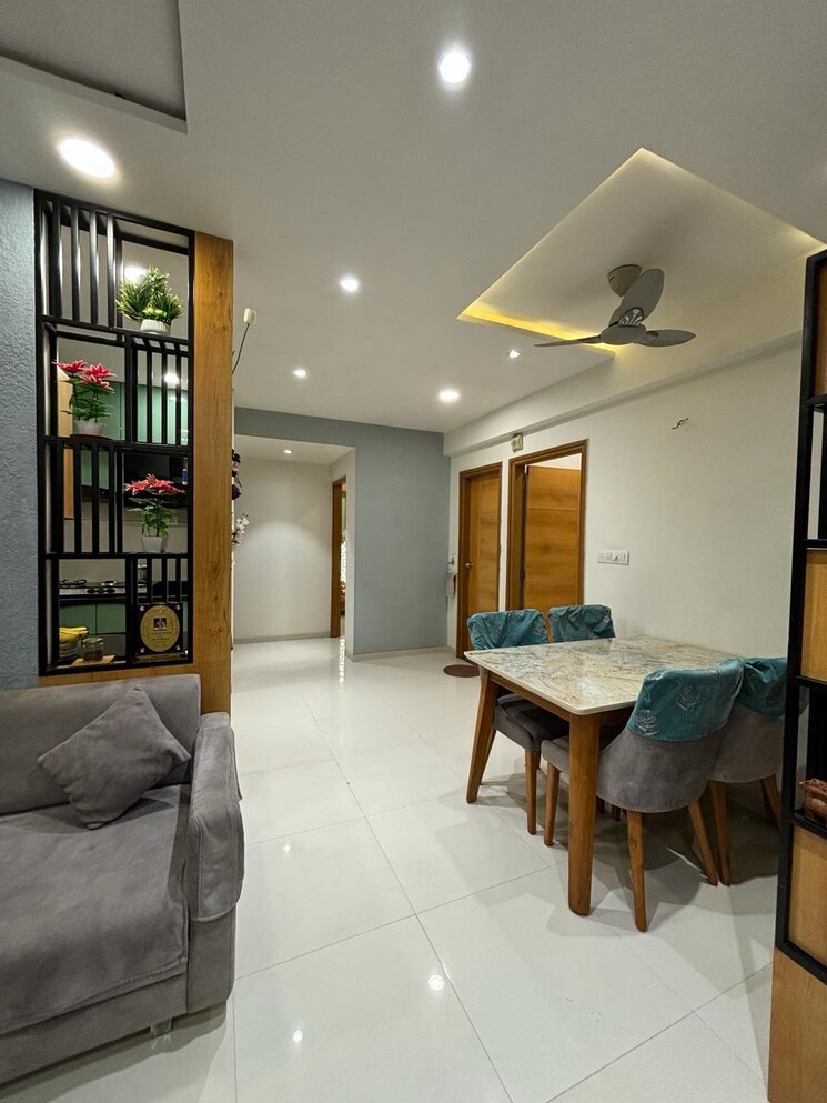 Living Room, gota 3 Bedroom 1503 Sq.Ft. Apartment In Gota Ahmedabad 8137093