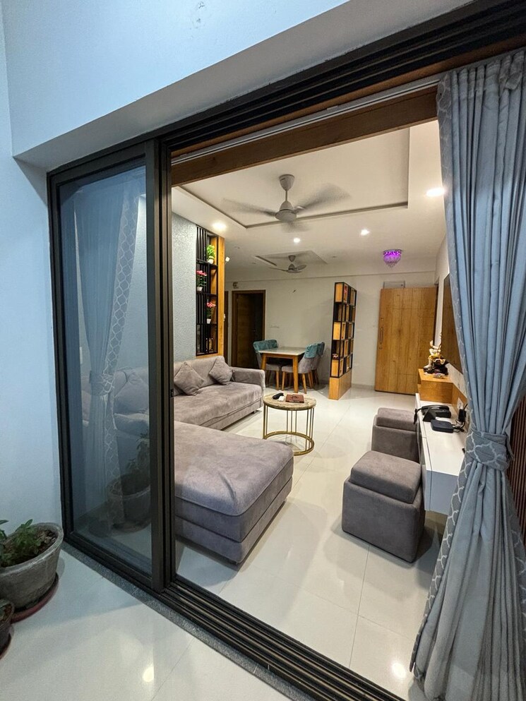 Living Room, gota 3 Bedroom 1503 Sq.Ft. Apartment In Gota Ahmedabad 8137093