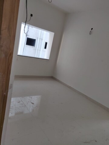 Room in 3 BHK Apartment at Yapral – for Sale