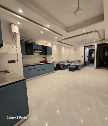 Living Room in 2 BHK Builder Floor at Palm Residency Chhatarpur, Chattarpur – for Rent