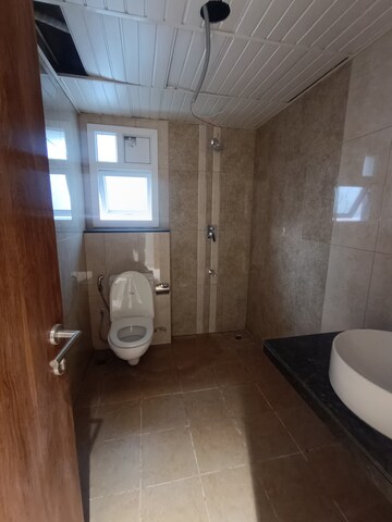 Bathroom in 3.5 BHK Apartment at Prestige Tranquil, Kokapet – for Rent