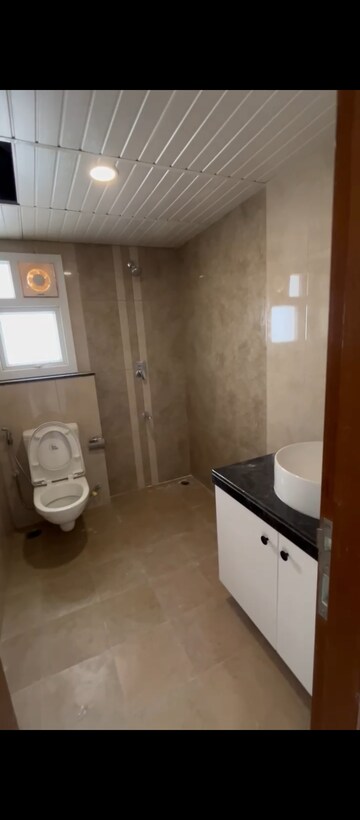 Bathroom in 3.5 BHK Apartment at Prestige Tranquil, Kokapet – for Rent