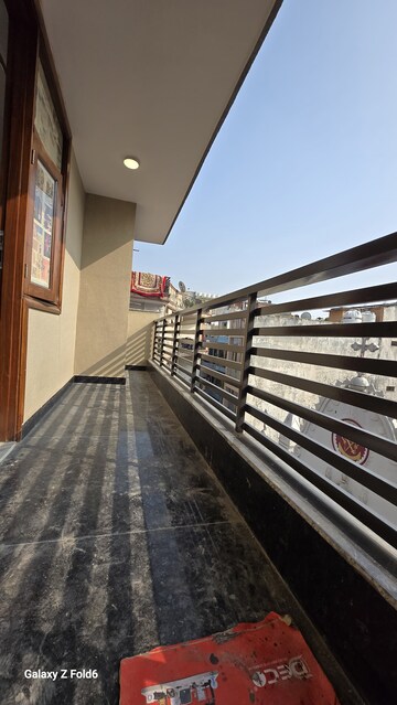 Balcony in 2 BHK Builder Floor at Chattarpur – for Rent