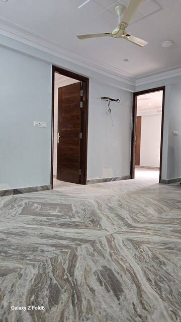 Living Room in 2 BHK Builder Floor at Chattarpur – for Rent