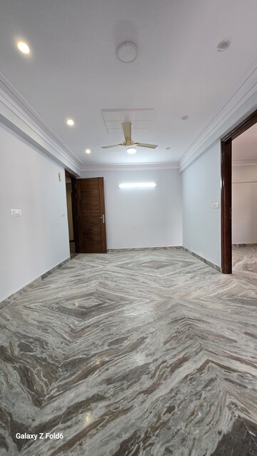 Living Room in 2 BHK Builder Floor at Chattarpur – for Rent