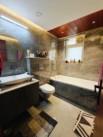 Attached Bathroom in 3 BHK Builder Floor at Ansal Sushant Lok I, Sector 43 – for Rent