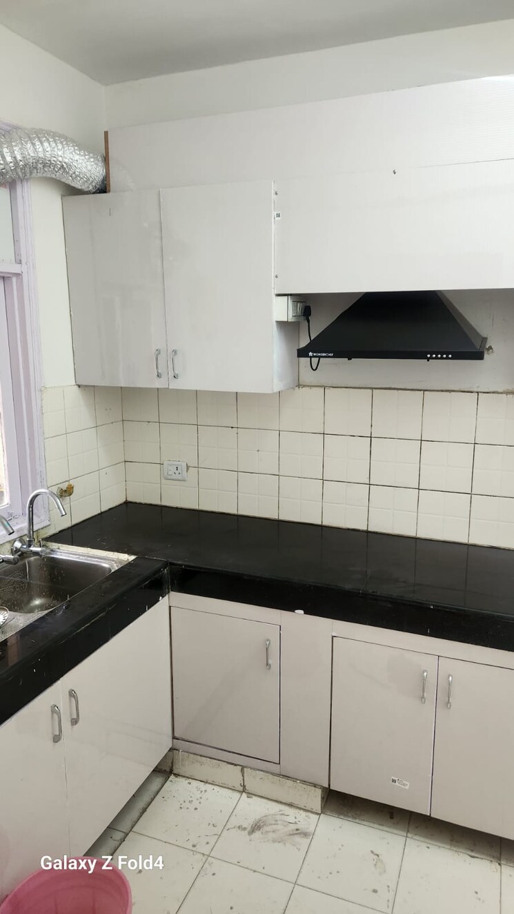 Kitchen, vaibhav khand 3 Bedroom 1415 Sq.Ft. Apartment In Vaibhav Khand Ghaziabad 8137285