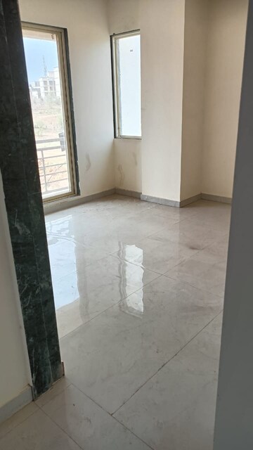 Room in 1 BHK Apartment at Vaishnavi Dham Complex, Asangaon – for Sale