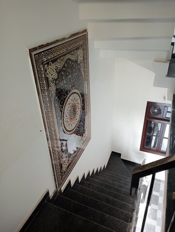 Furnished Amenities in 3 BHK Independent House at Gomti Nagar – for Sale