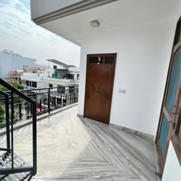 Bedroom in 1.5 BHK Villa at Sector 23 – for Rent