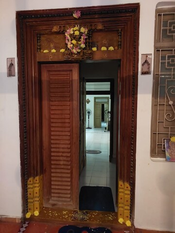 Furnished Amenities in 6+ BHK Independent House at Heritage Town – for Sale