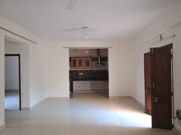 Room in 3 BHK Villa at Sector 100 – for Rent