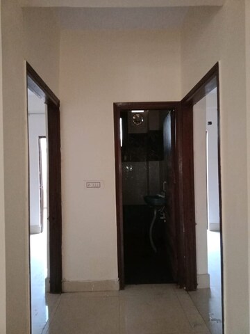 Building Lobby in 3 BHK Villa at Sector 100 – for Rent