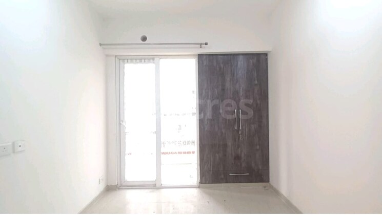 Room, mahagun-mywoods-iii 2 Bedroom 960 Sq.Ft. Apartment In Sector 16c Greater Noida Greater Noida 8137603