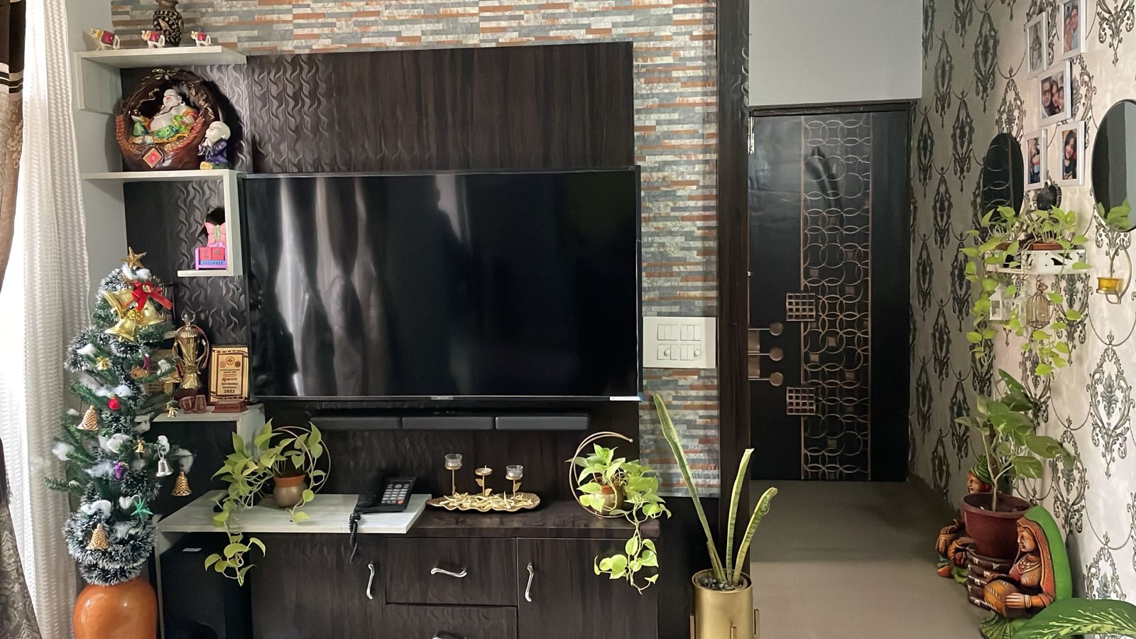 2 BHK + Extra Room 960 Sq.Ft. Apartment in Mahagun Mywoods III