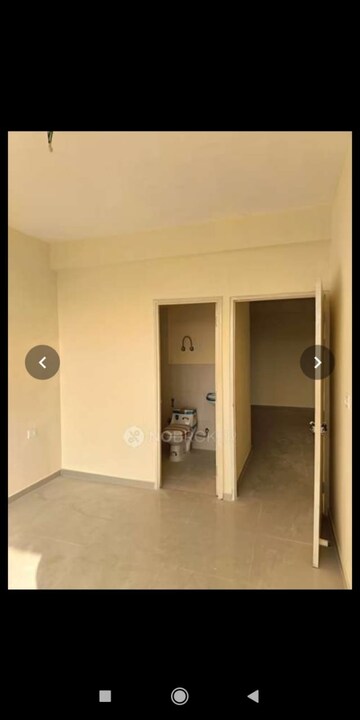 Room in 2 BHK Apartment at Pyramid Heights, Sector 85 – for Rent