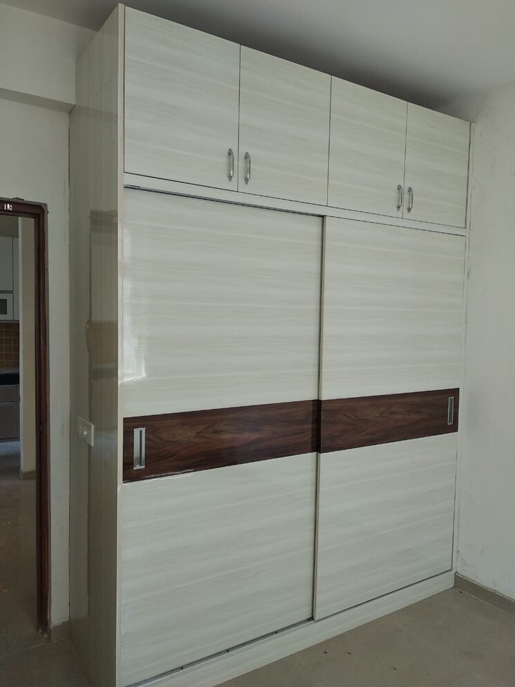 Room, mahagun-mywoods-iii 2 Bedroom 960 Sq.Ft. Apartment In Sector 16c Greater Noida Greater Noida 8137659