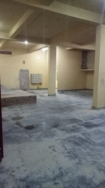 Room in  Warehouse at Argora – for Rent