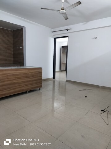 Living Room in 1.5 BHK Builder Floor at Chattarpur – for Rent