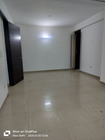 Master Bedroom in 1.5 BHK Builder Floor at Chattarpur – for Rent