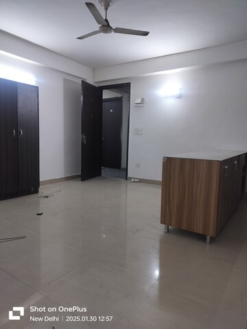 Living Room in 1.5 BHK Builder Floor at Chattarpur – for Rent