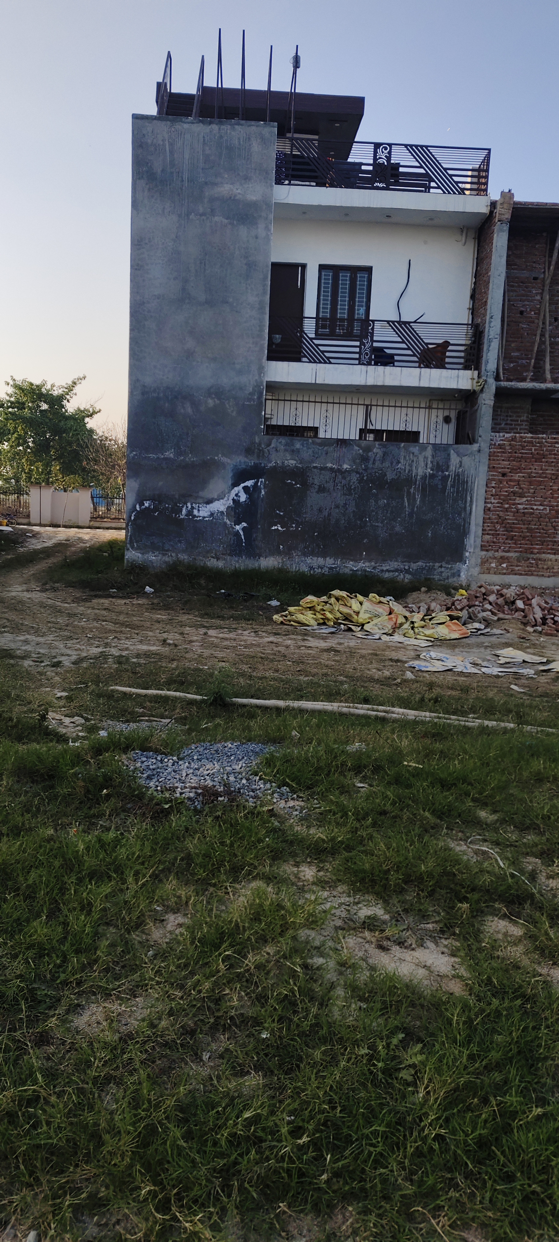 Plot For Sale in Wave City