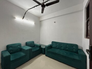 1 BHK Builder Floor For Rent in Saket