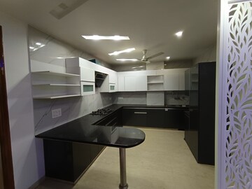 Kitchen in 3 BHK Builder Floor at Ansal Sushant Lok I, Sector 43 – for Rent