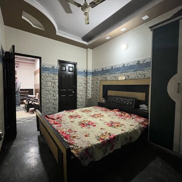 1 BHK Builder Floor For Rent in Shri Ram Plaza Vaishali Raj Bagh Ghaziabad  8137840