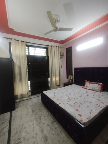 Kitchen in 3 BHK Builder Floor at Sushant Tower, Sector 56 – for Rent