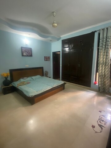 Room in 6+ BHK Independent House at RWA Apartments Sector 41, Sector 41 – for Sale