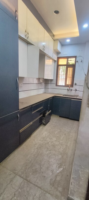 2 BHK Builder Floor For Sale in Rohini Sector 25