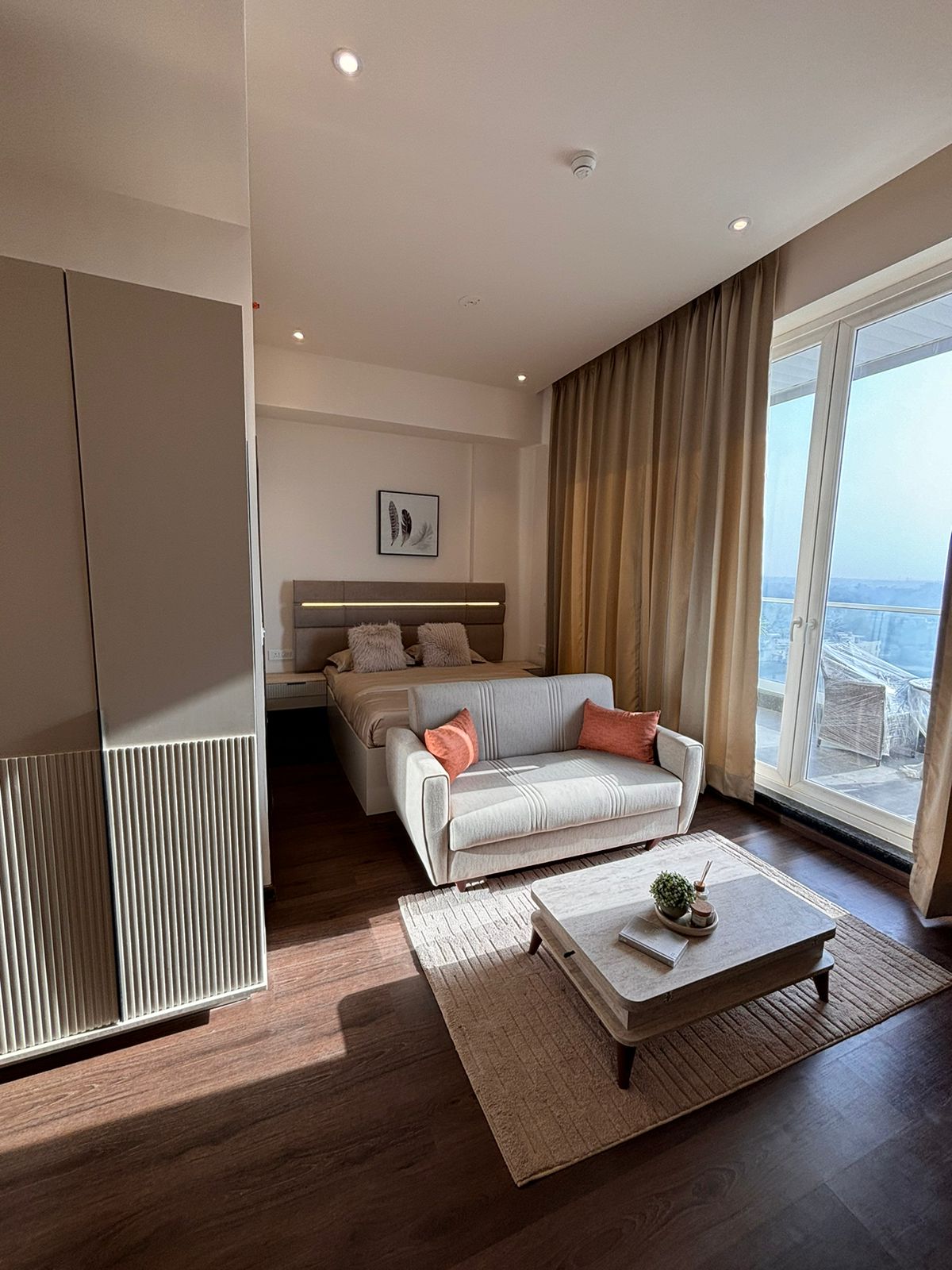 4 BHK + Servant Room Builder Floor For Sale in South City 2