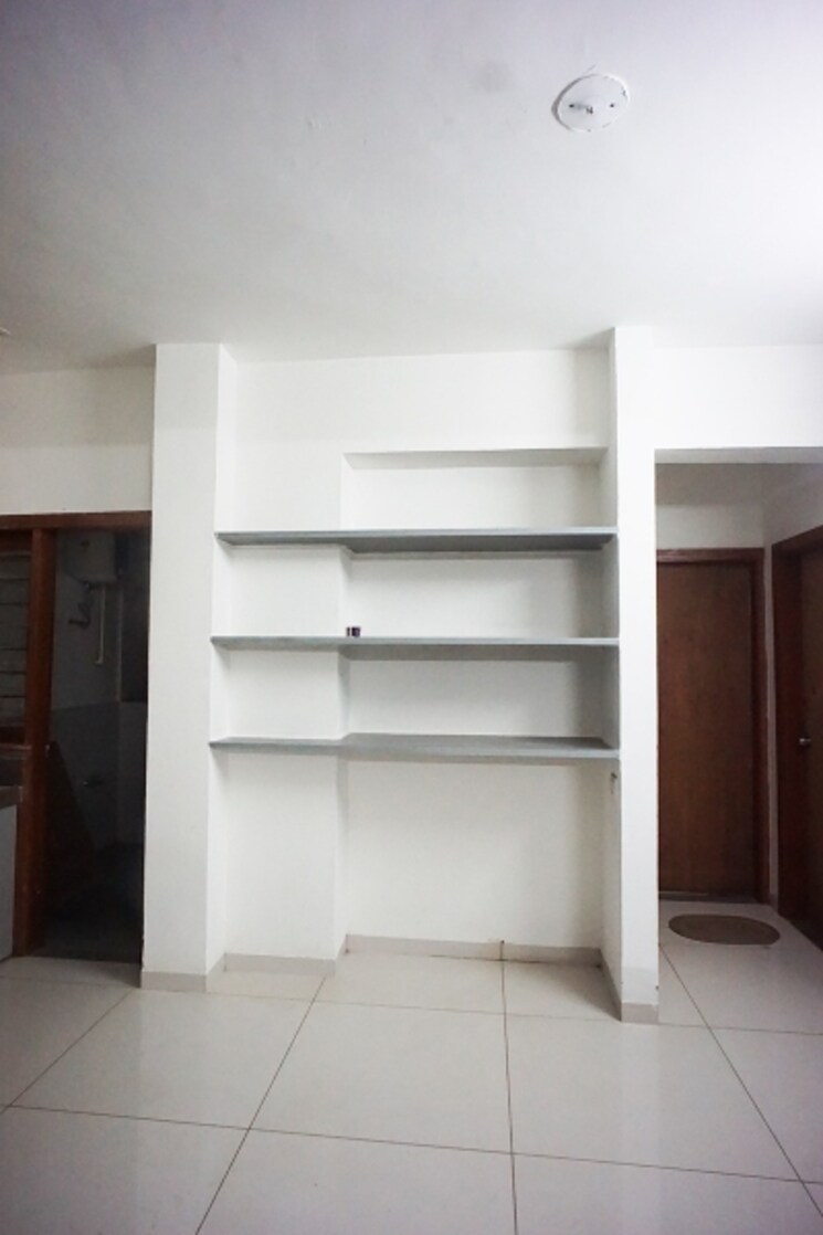 Room, motera 3 Bedroom 1800 Sq.Ft. Apartment In Motera Ahmedabad 8137945