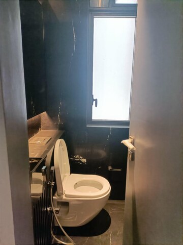 Bathroom in 4 BHK Apartment at Lodha Trump Tower, Worli – for Rent