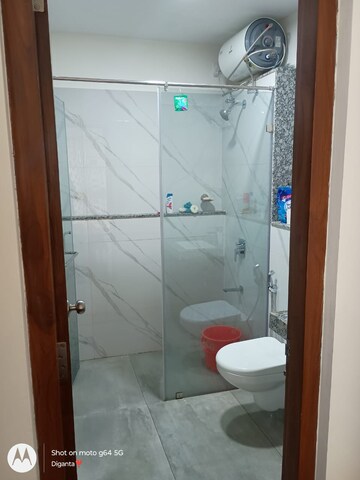 Bathroom in 3 BHK Apartment at Amanora Ascent Towers, Hadapsar – for Rent