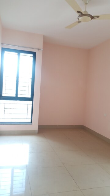 Room in 2 BHK Apartment at Sarang Nanded City, Sinhagad – for Rent