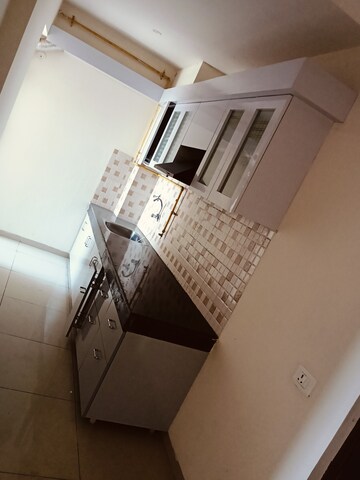 2 BHK Apartment For Rent in Wave Dream Homes, Wave City