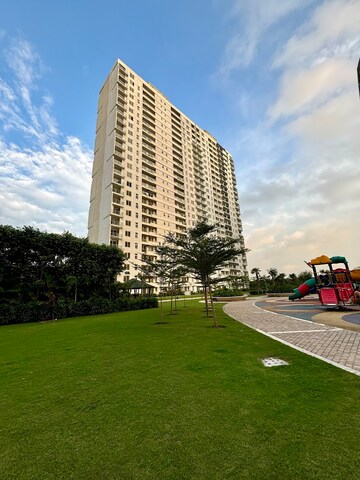 3 BHK Apartment For Sale in Omaxe Lake, North Mullanpur