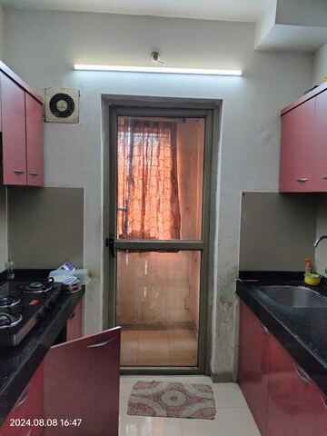 Furnished Amenities in 2 BHK Apartment at Lodha Casa Rio, Dombivli East – for Rent