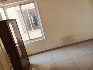 Furnished Amenities in 2 BHK Apartment at Wave Dream Homes, Wave City – for Rent
