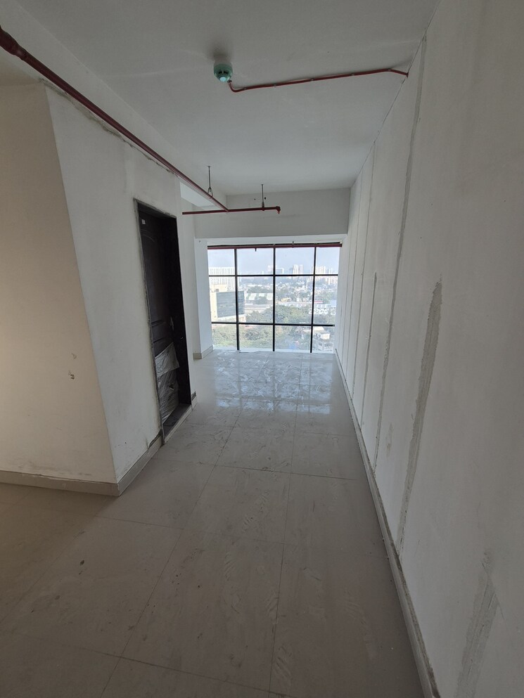 Other, pr-platina Commercial Office Space 285 Sq.Ft. In Santacruz West Mumbai 8138107