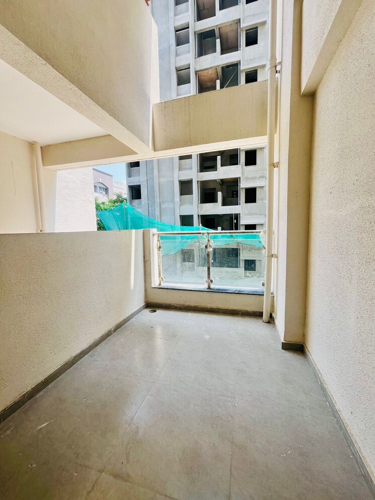 Balcony, samarth-nagar 2 Bedroom 950 Sq.Ft. Apartment In Wadgaon Sheri Pune 8138116