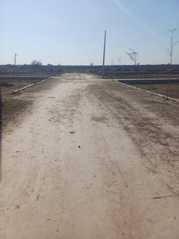  Plot For Sale in Jewar
