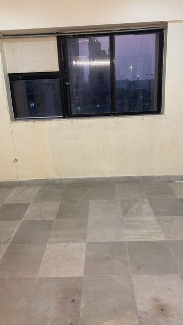 Room in 2 BHK Apartment at Avarsekar Srushti, Prabhadevi – for Rent